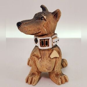 Vintage Artesania Riconada folk art collectible Doberman